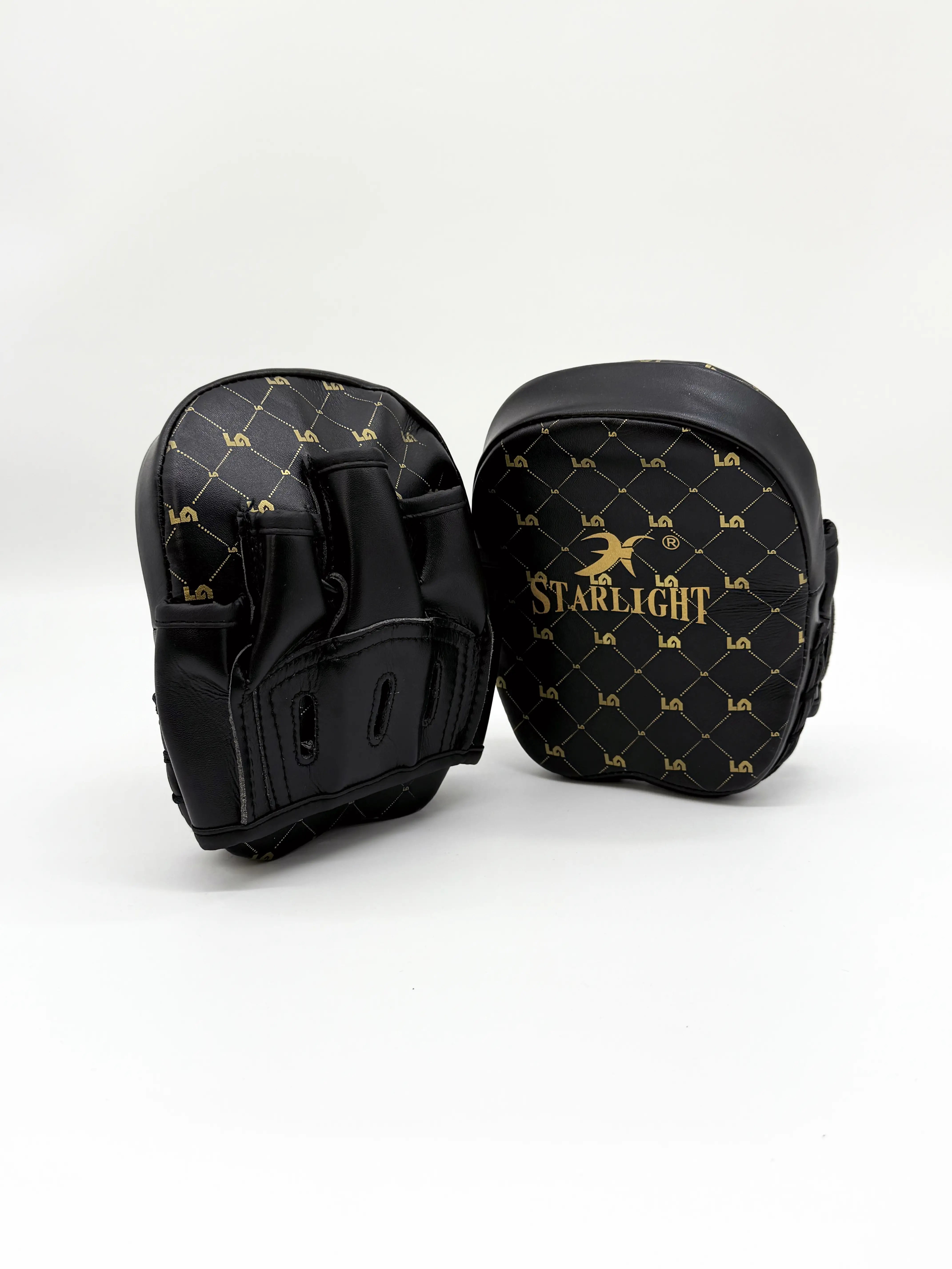 Лапы тренерские, FOCUS MITTS  Tigershop черные