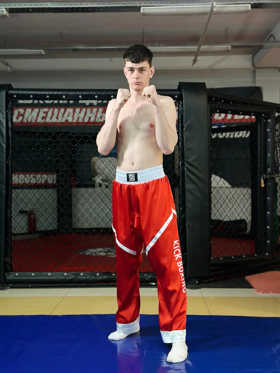 Брюки для кикбоксинга Tomorrow Star PRO красные