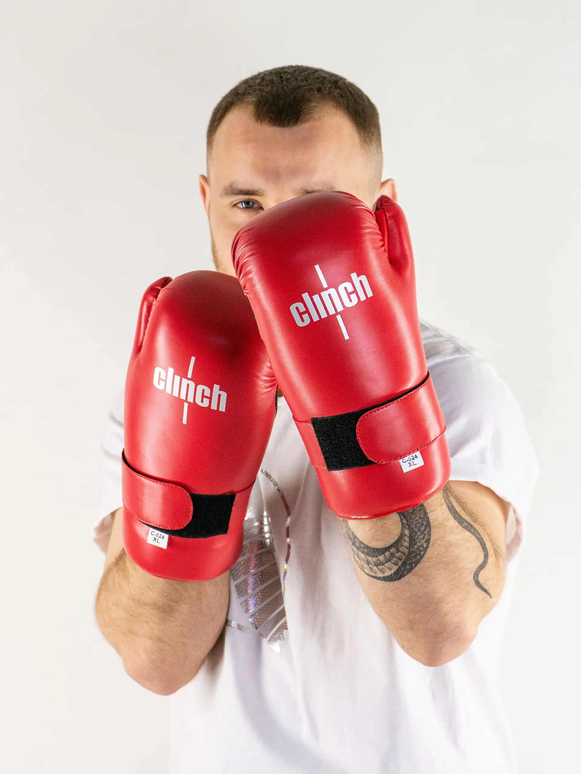 C524 Перчатки полуконтакт Clinch Semi Contact Gloves Kick красные