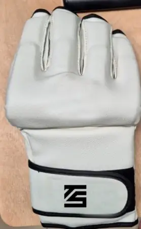 Перчатки для всестилевого каратэ Tomorrow star