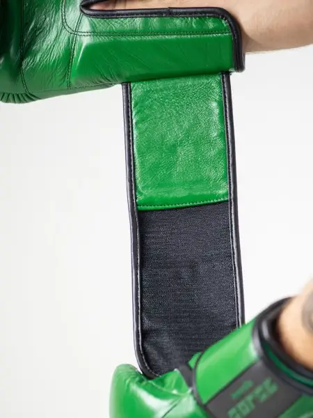 Боксерские перчатки Infinite Force Forest Green