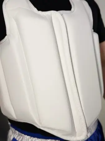 Жилет защитный белый Tomorrow Star