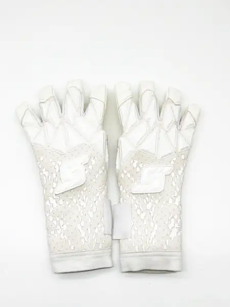 Вратарские перчатки футбольные Tigershop  белые