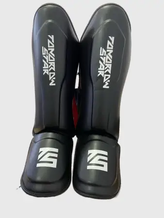 Защита голени и стопы BLACK TS 41