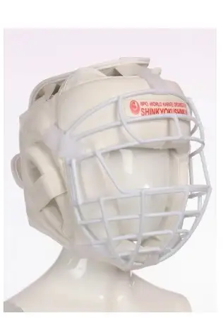 Шлем с металлической решеткой (каратэ, киокушинкай)  белый