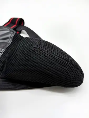 Защита паха мужская Tomorrow Star черная с красно-черной резинкой