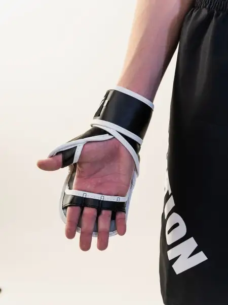 Перчатки NEW ARMOR Панкратион ( Черный)