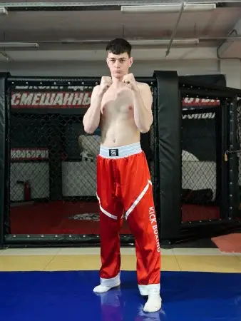 Брюки для кикбоксинга Tomorrow Star PRO красные