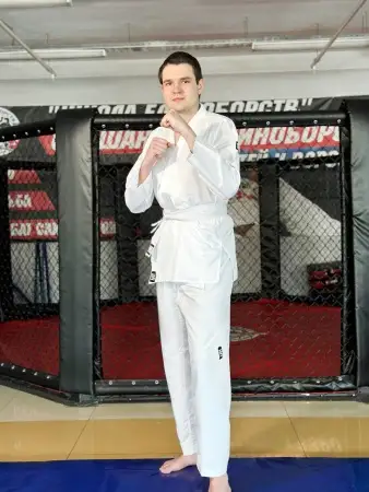 Кимоно для карате Tomorrow Star белое