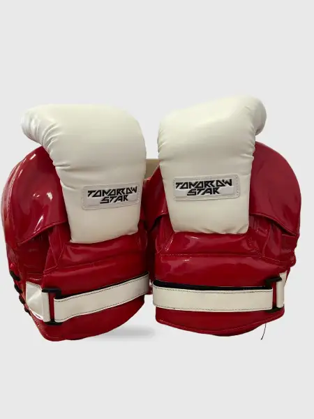 Лапы тренерские RED-WHITE TS 38