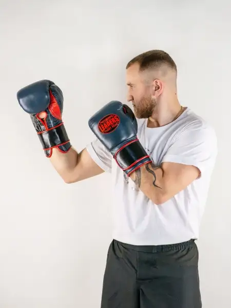 ПЕРЧАТКИ БОКСЕРСКИЕ LEADERS SUPER SERIES CUSTOM GR/BK/RD  серый/черный