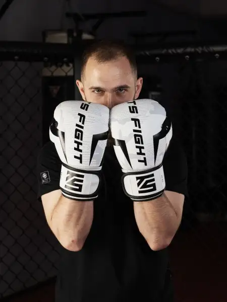 Перчатки для бокса Tomorrow Star Fury White Black