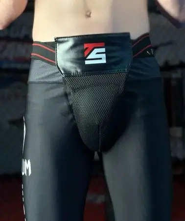 Защита паха мужская Tomorrow Star черная с красно-черной резинкой