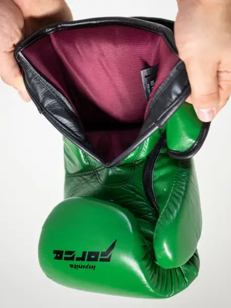 Боксерские перчатки Infinite Force Forest Green