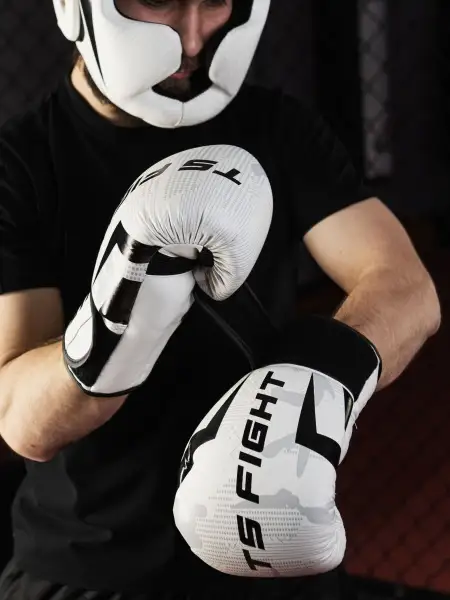 Перчатки для бокса Tomorrow Star Fury White Black