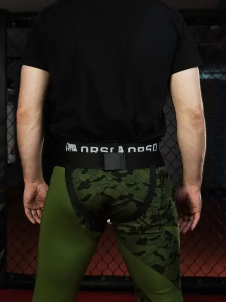 Защита паха мужская, бандаж белый Tomorrow Star с черной резинкой