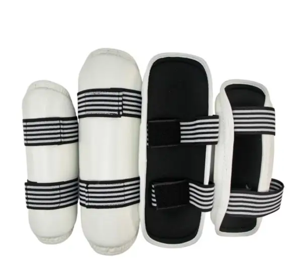 Комплект защиты для тхэквондо WTF белый