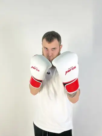 Боксерские перчатки Infinite Force Impulse