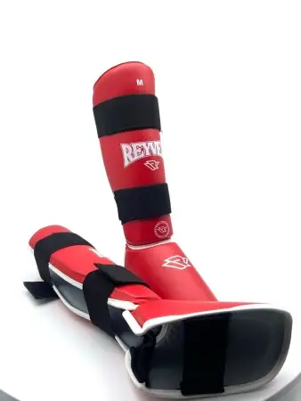 Защита голени и стопы  Reyvel Classic красная