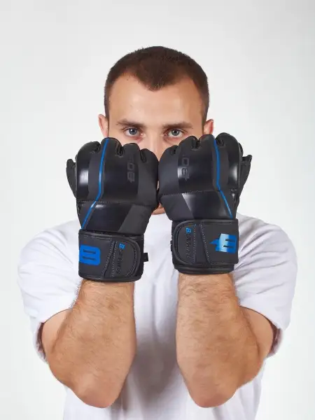 Перчатки для ММА Boybo B-series, черно-синии