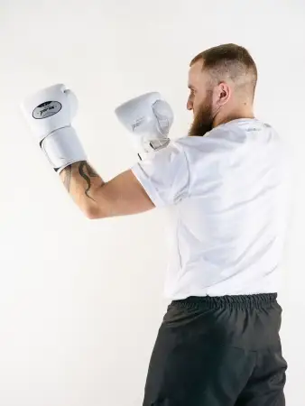 Боксерские перчатки Infinite Force Chrono