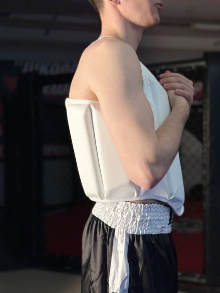 Жилет защитный белый Tomorrow Star