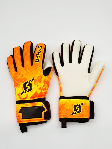 Вратарские перчатки футбольные Tigershop