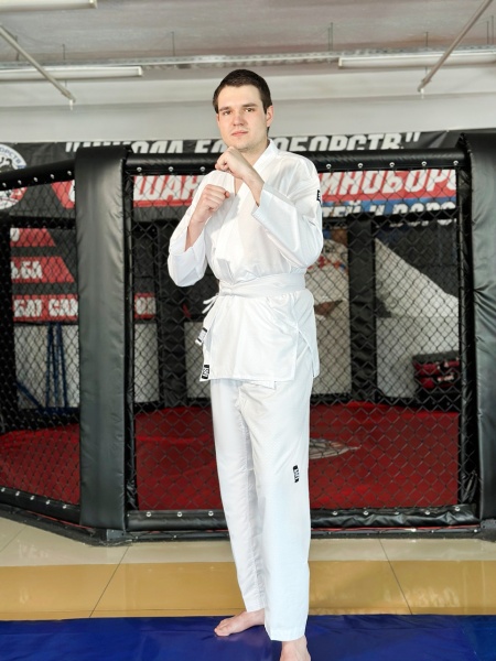 Кимоно для карате Tomorrow Star белое