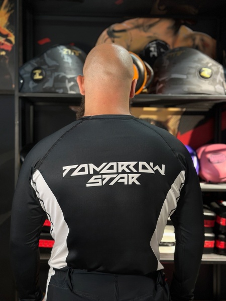 Рашгард Tomorrow Star черно-белый