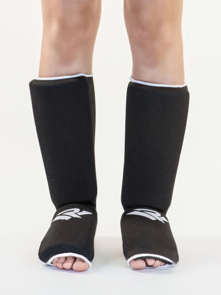 Защита голени и стопы  RV формованная (черный)