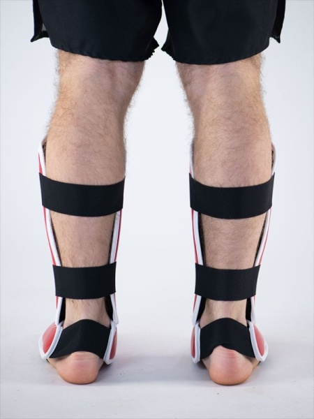 Защита голени и стопы  Reyvel Classic красная