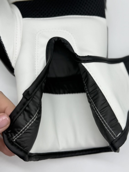 Перчатки для бокса Tomorrow Star Fury White Black