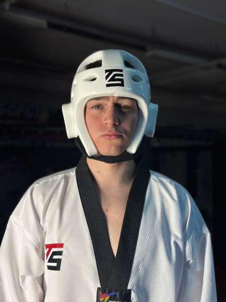 Шлем для тхэквондо белый Tomorrow Star